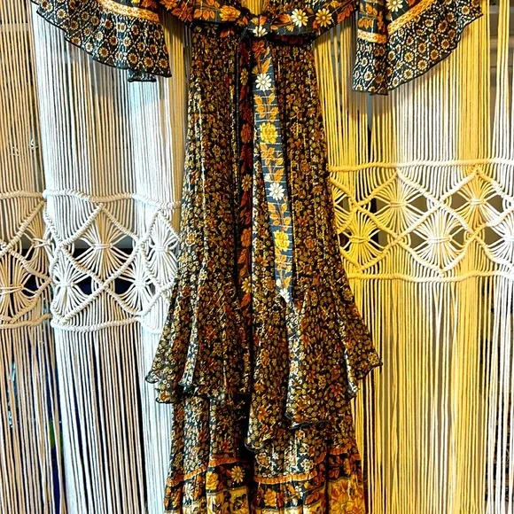 NWT💫Exclusive💫Spell X Free People Sienna Bambi Gown in Peppercorn size medium - Picture 7 of 16